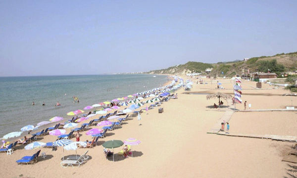 Tasia Studios Santa Barbara Beach