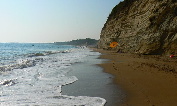Tasia Studios Santa Barbara Beach